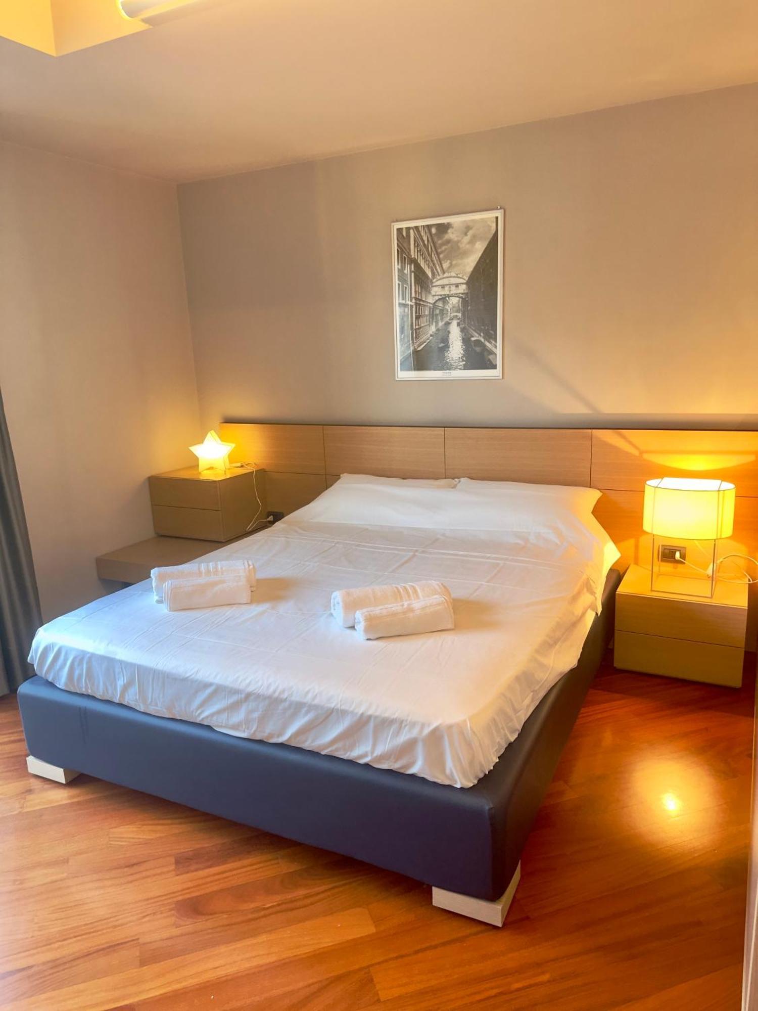 In Centro 10' Stazione Apartamento